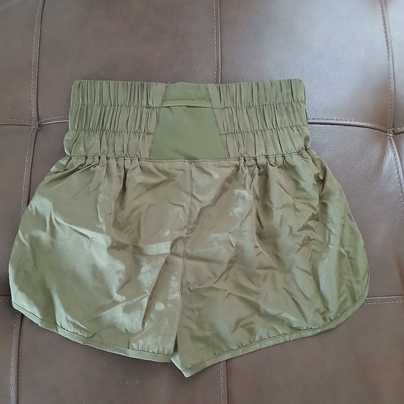 FREE PEOPLE MOVEMENT‎ THE WAY HOME SHORTS - Picture 3 of 4